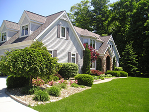 Landscapers and Lawncare Services in Cuyahoga Falls, OH